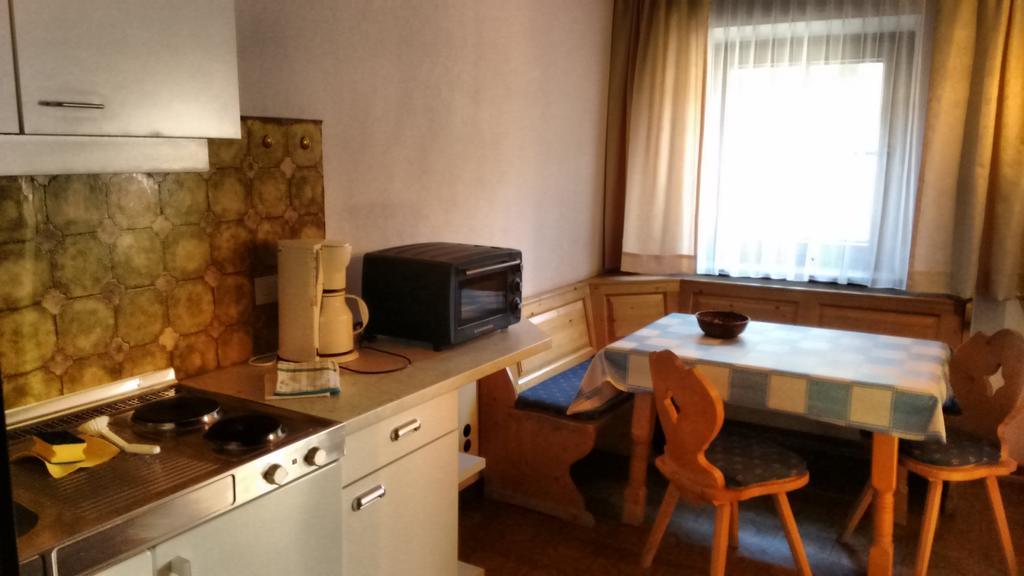 Appartements Weisses Rossl ジリアン エクステリア 写真